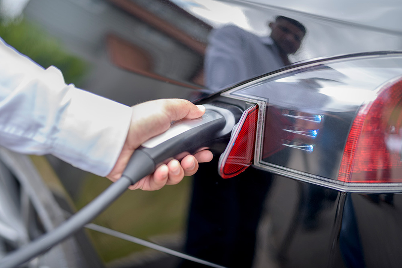 Elektro­mobilität bei HELA-tech GmbH in Vaterstetten