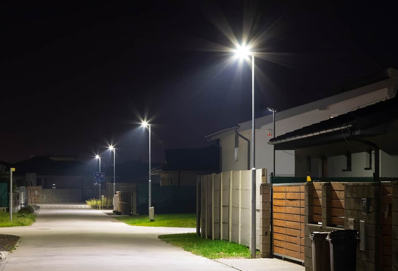 LED-Straßen­beleuchtung bei HELA-tech GmbH in Vaterstetten